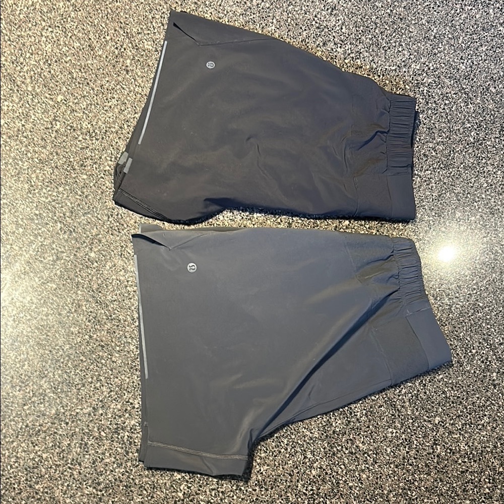 2-pair Lululemon Men’s Surge 6” Running Short WITH LINER: Black and Gray